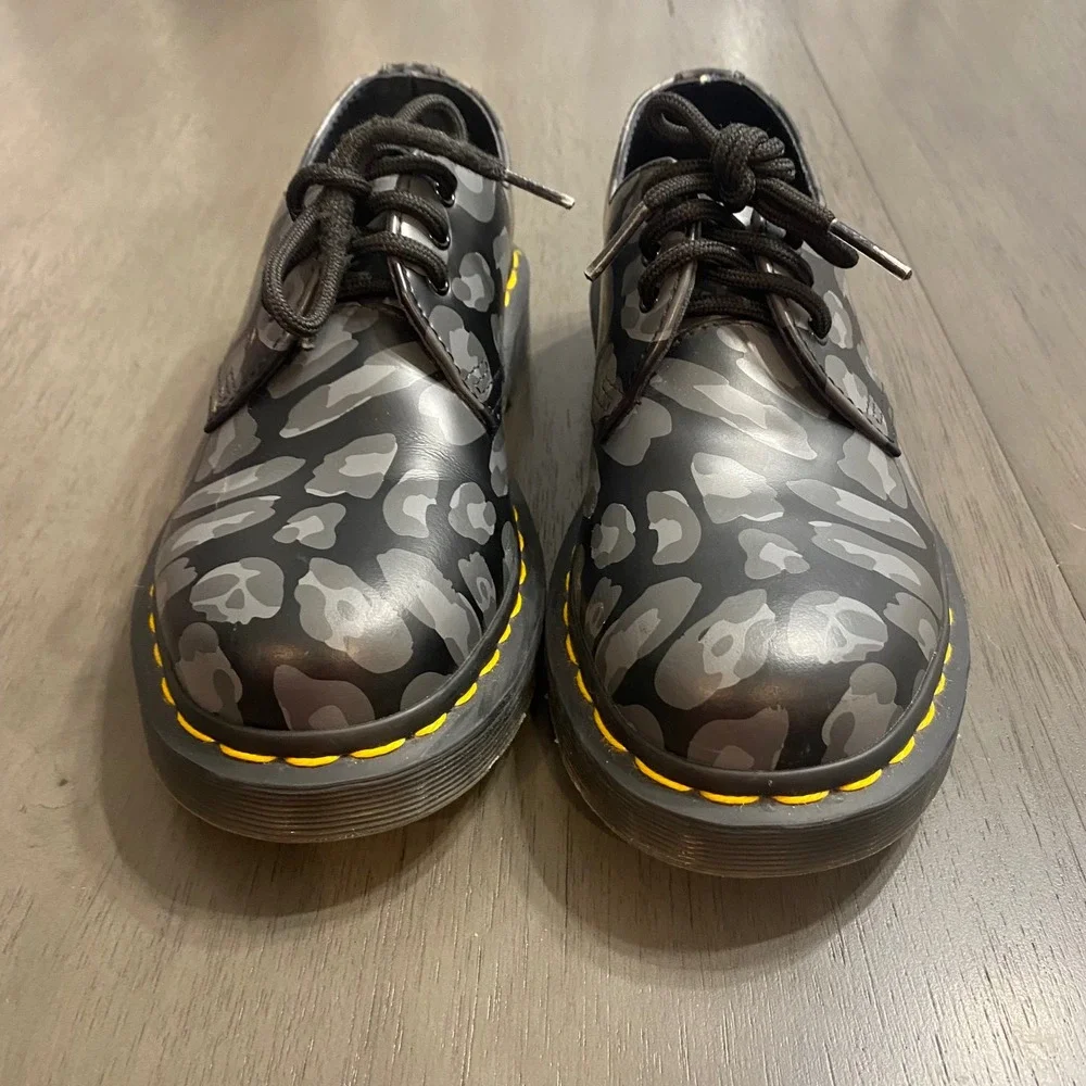 Dr. Martens 1461 Kids Size 3 Grey Skull Leopard Print Leather Lace‎ Up Shoes